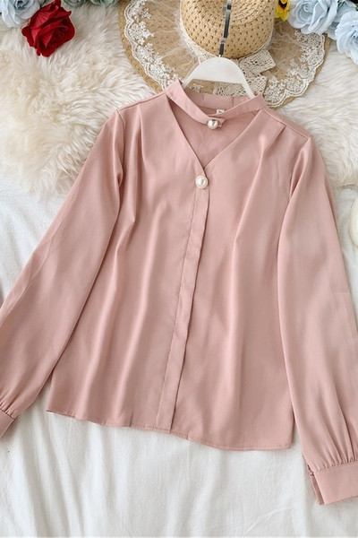 Naiste kaasaegne särgi lai, spits-kaelusega mudel