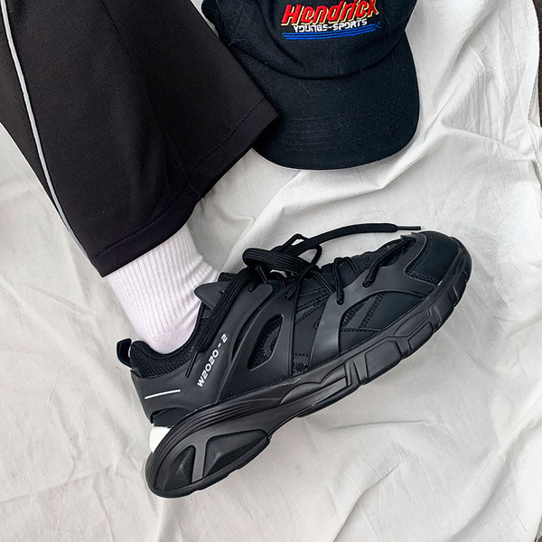 Meeste vabaaja tossud tekstiilist ja ökonahast paeltega