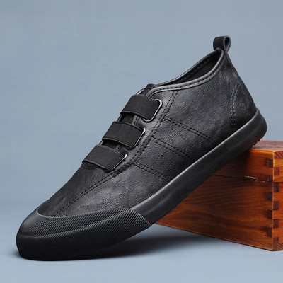 Elastsete sidemetega vabaaja nahast tossud