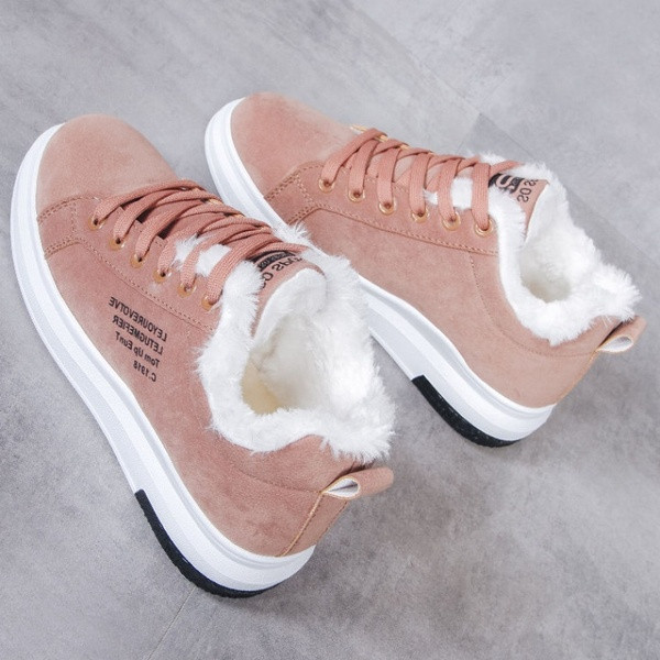 Női téli cipő béléssel, három modellben