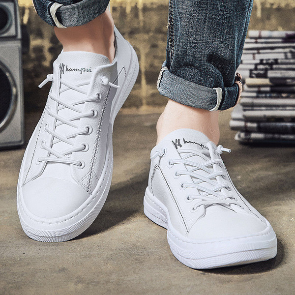 Eko-nahast vabaajakirjaga meeste tossud