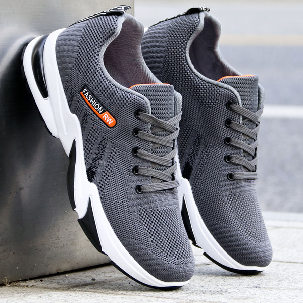 Alkalmi férfi tornacipő textilből - új modell