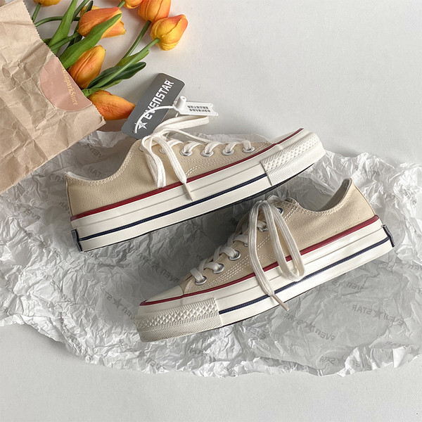 Lameda tallaga lõuendist tossud meestele