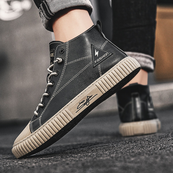 Magas férfi bőr tornacipő