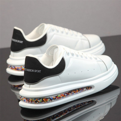 Õhukambriga ökonahast meeste tossud