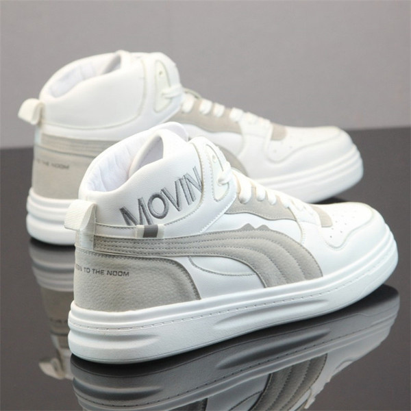 Meeste vabaaja tikanditega kõrged tossud