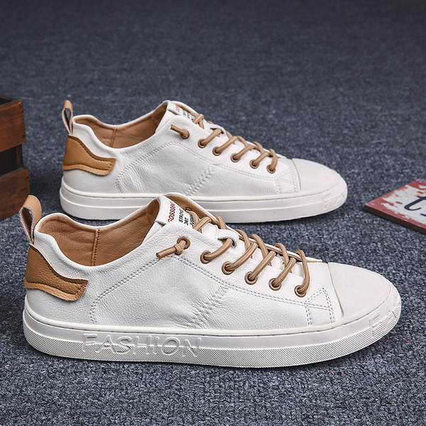 Sportlik-casual meeste tossud paelte ja valge tallaga