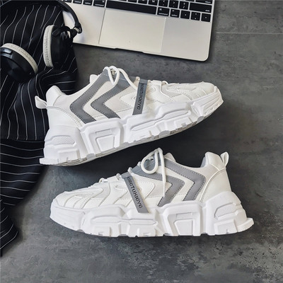 Kareda tallaga meeste sport- ja vabaaja tossud