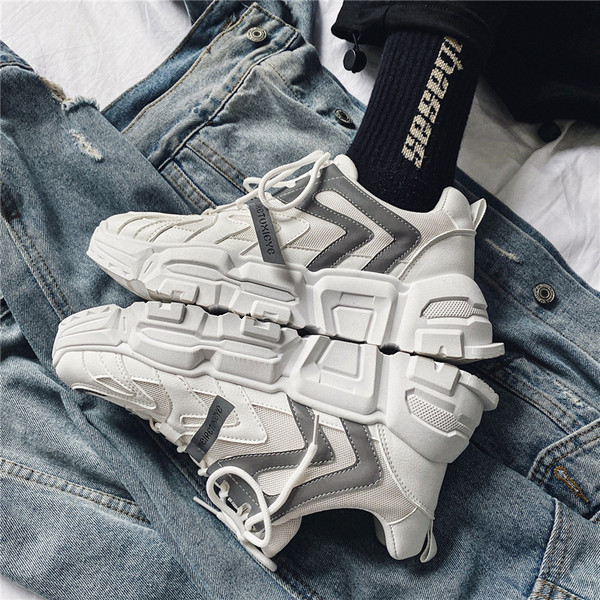 Kareda tallaga meeste sport- ja vabaaja tossud