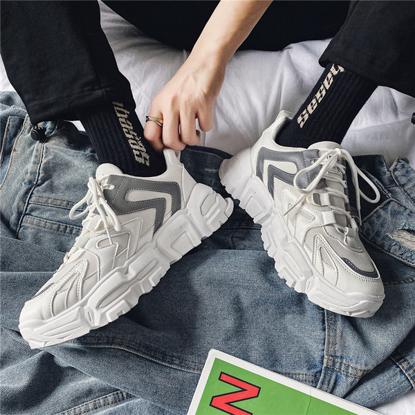 Kareda tallaga meeste sport- ja vabaaja tossud