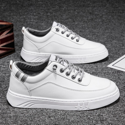 Suvised valged ökonahast tossud