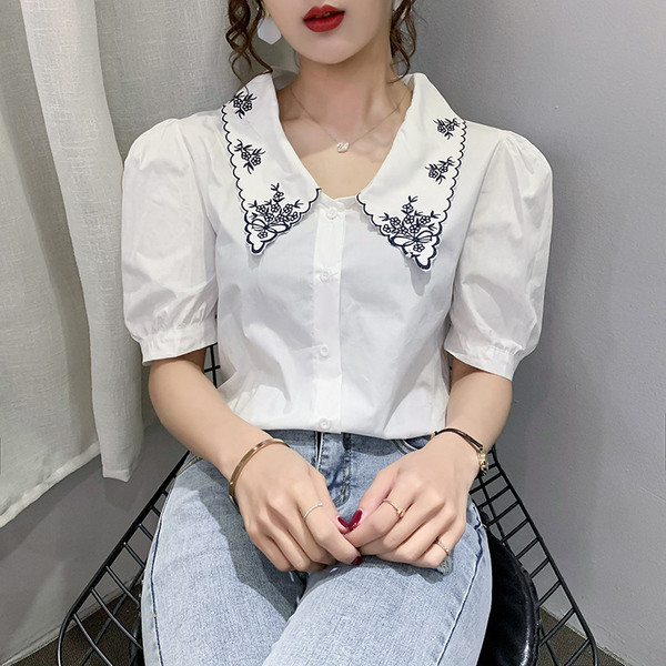 Stílusos női ing 3/4-es ujjal és hímzéssel