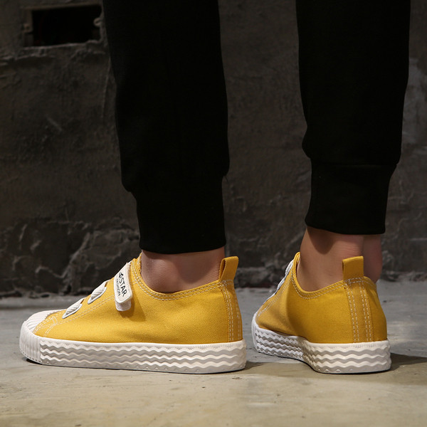 Meeste takjapaelaga tossud