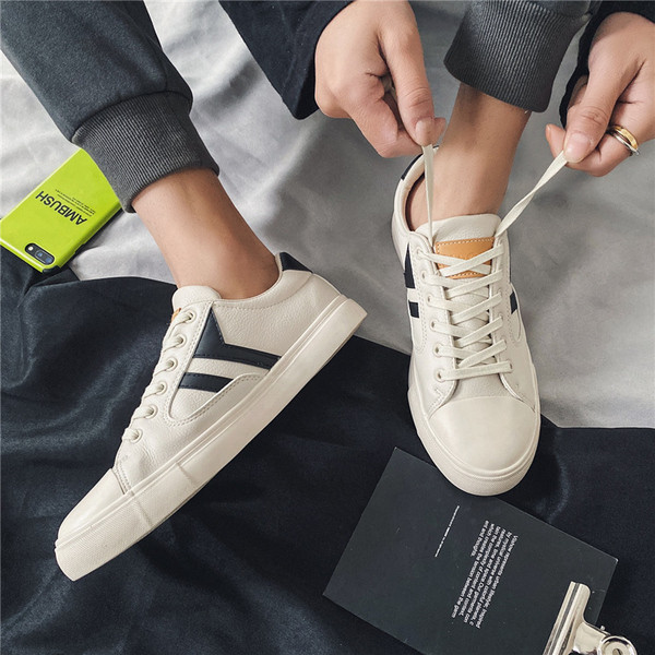 Meeste paeltega nahast tossud