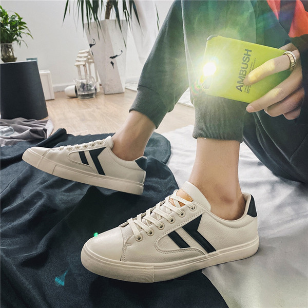 Meeste paeltega nahast tossud