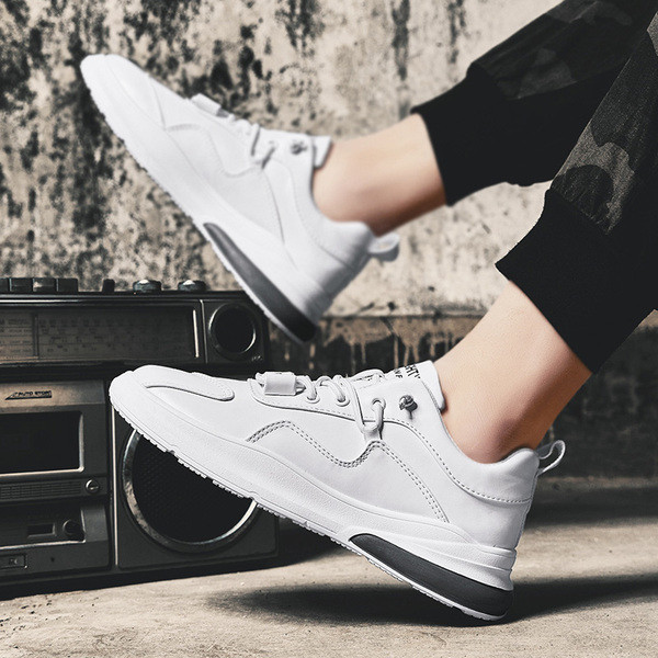 Őszi bőr tornacipő férfiaknak