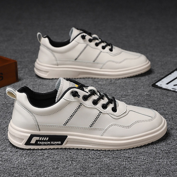 Modern, fűzős férfi bőr tornacipő