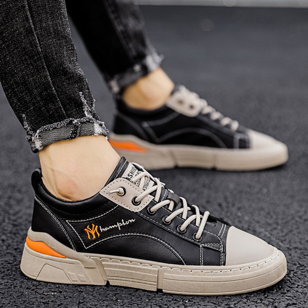 Eko bőrből készült férfi alkalmi tornacipő lapos talppal és felirattal