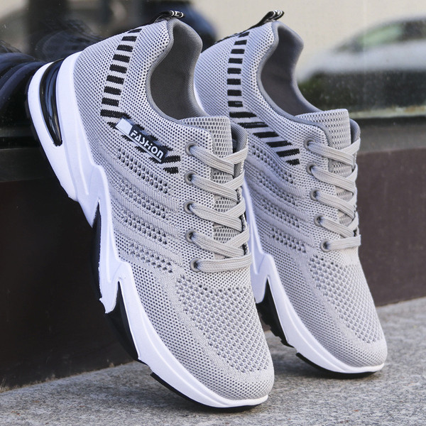 Paeltega meeste sporditossud - hingavast kangast