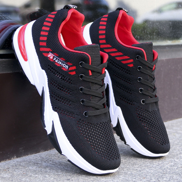 Paeltega meeste sporditossud - hingavast kangast