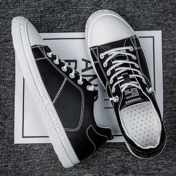 Lameda tallaga meeste kunstnahast tossud ja kiri tallale