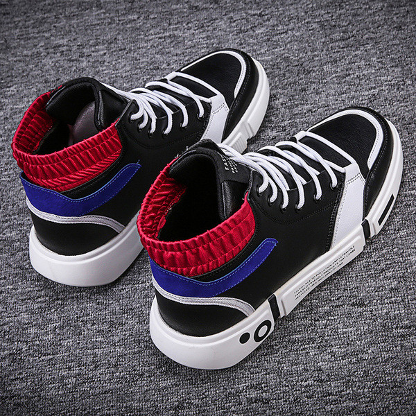 Nahast kõrged paeltega meeste tossud