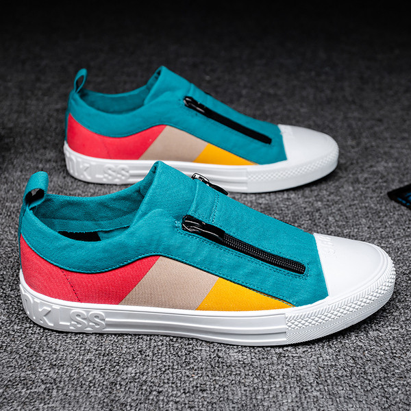 Mitmevärvilised lukuga tossud