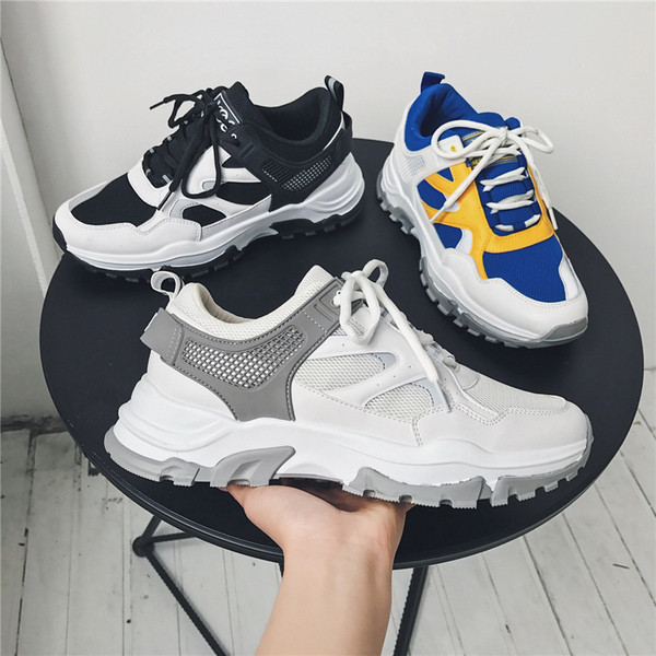 Sportske prozračne tenisice s vezicama