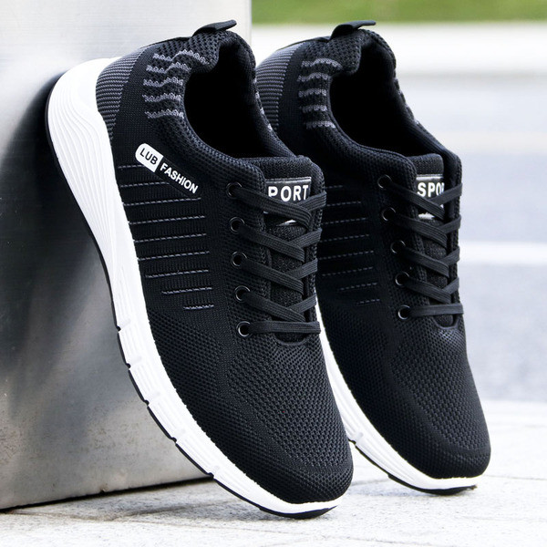 Paeltega tekstiilist meeste sporditossud