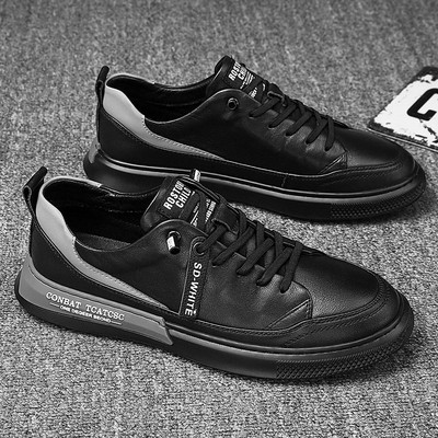 Lipsude ja kirjadega hingavad igapäevased tossud