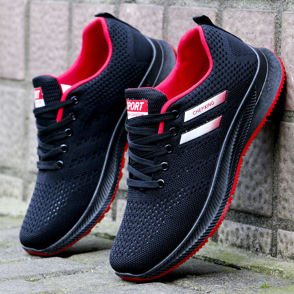 Vīriešu sporta kedas no elpojoša auduma ar šņorēm