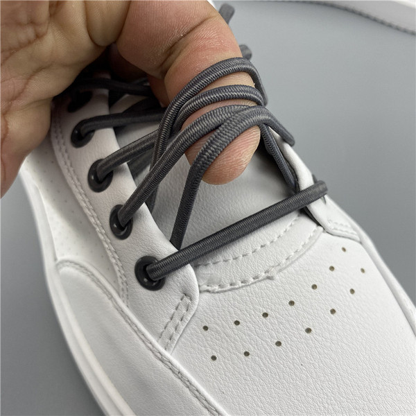 Alkalmi, lélegző bőr tornacipő fehér színben