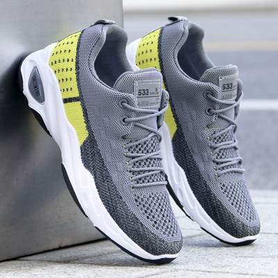 Paeltega tekstiilist meeste spordijalatsid