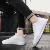 Sima férfi tornacipő modell műbőrből, lapos talppal