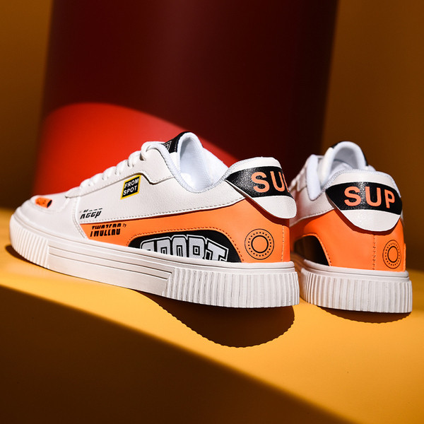 Férfi tornacipő ÚJ modell, színes mintával és őszre alkalmas nyakkendőkkel