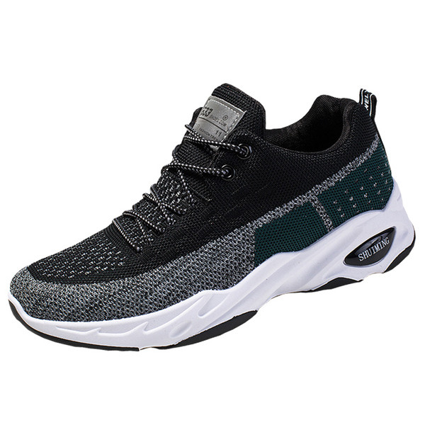 Modern férfi tornacipő textil fűzővel