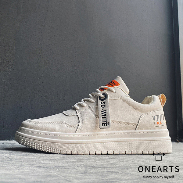 Sportlik-casual meeste tossud paelte ja paksu sirge tallaga