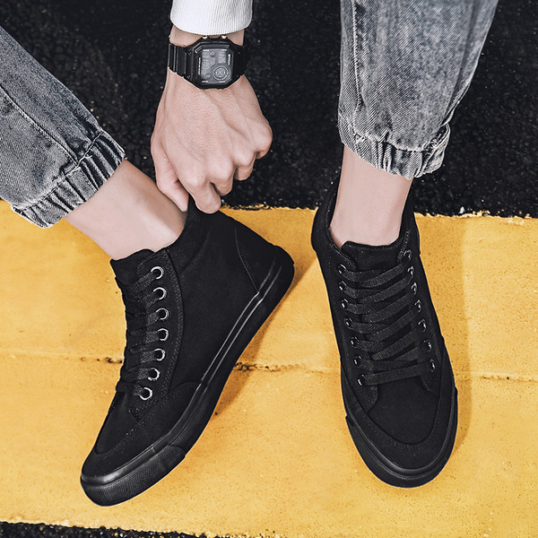 Alkalmi textil magas tornacipő rátéttel