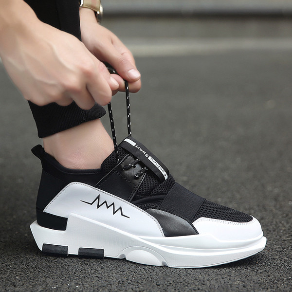 Sportos-alkalmi férfi tornacipő fűzővel, vastag fehér talppal