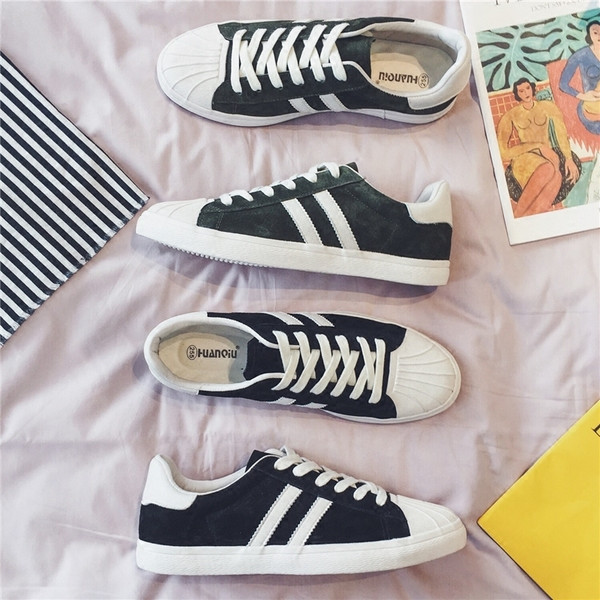 Lameda tallaga öko-seemisnahast meeste tossud