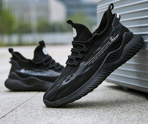 Meeste paeltega spordivõrgust tossud