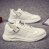 Meeste moodsad kunstnahast tossud paelte ja kirjaga