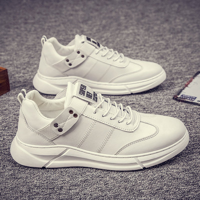 Meeste moodsad kunstnahast tossud paelte ja kirjaga