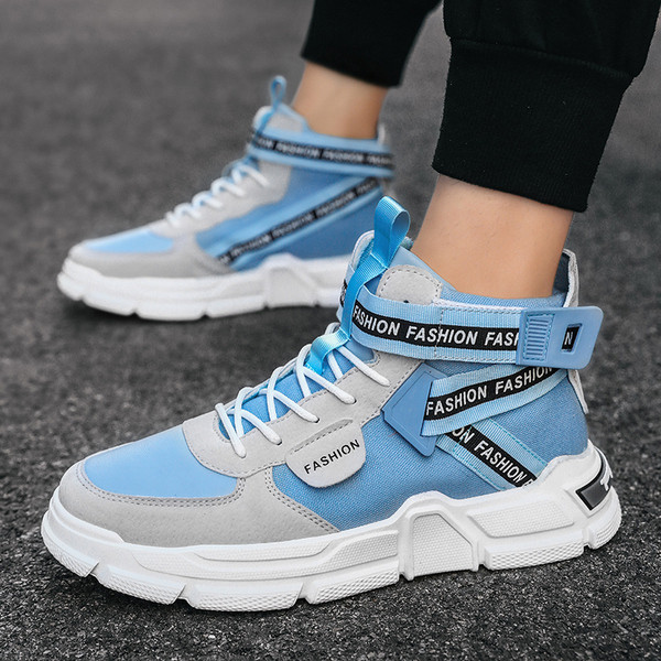 Uus mudel takjapaela ja paeltega meeste tossud