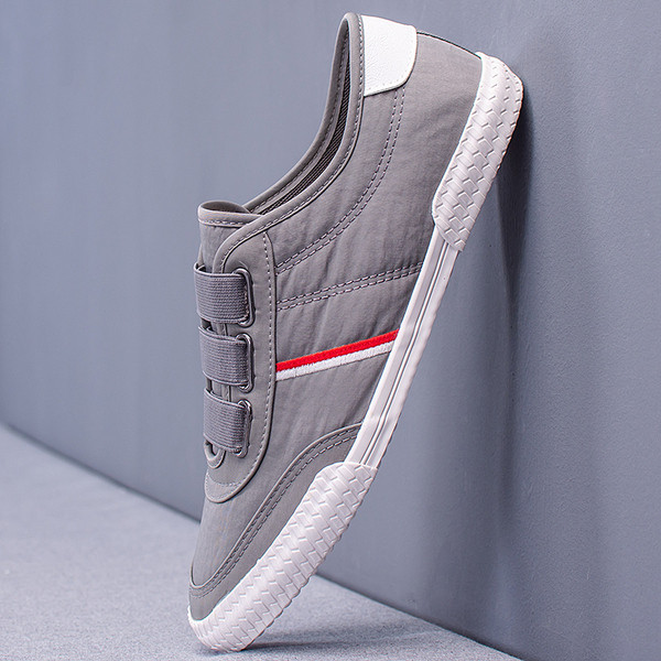 Nyári textil tornacipő elasztikus megkötővel