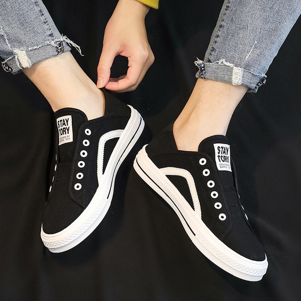 Suvised lõuendist tossud ilma sidemeteta