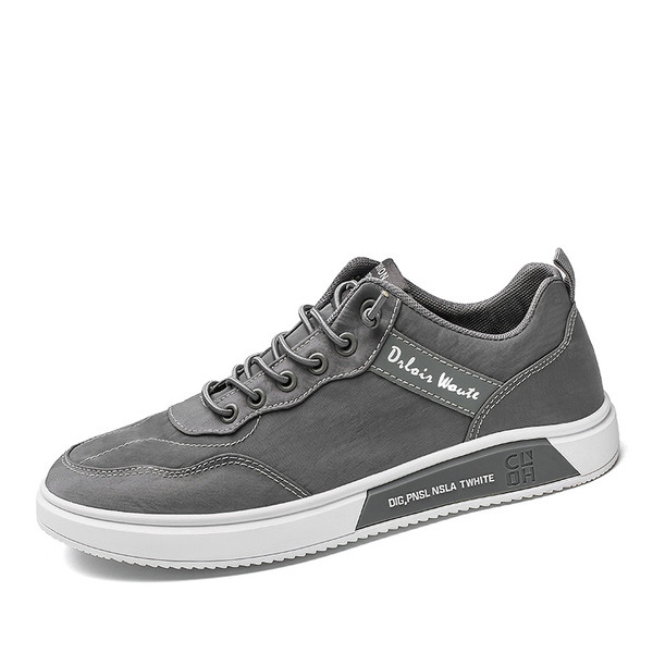 Tekstiilist tekstiilist meeste vabaaja tossud kirjaga