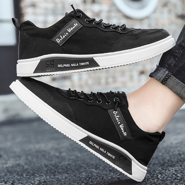 Tekstiilist tekstiilist meeste vabaaja tossud kirjaga