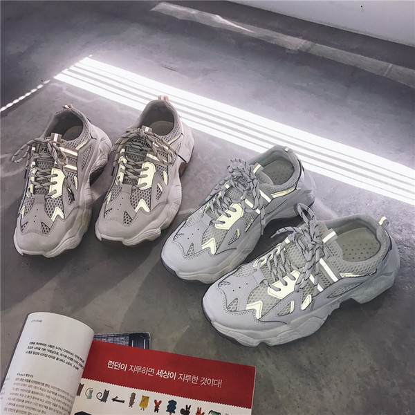 Paksude talla ja paeltega meeste sporditossud