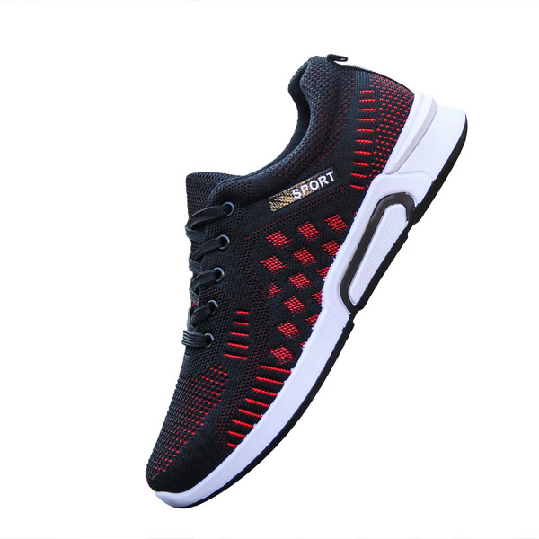 Légáteresztő anyagból készült férfi tornacipő